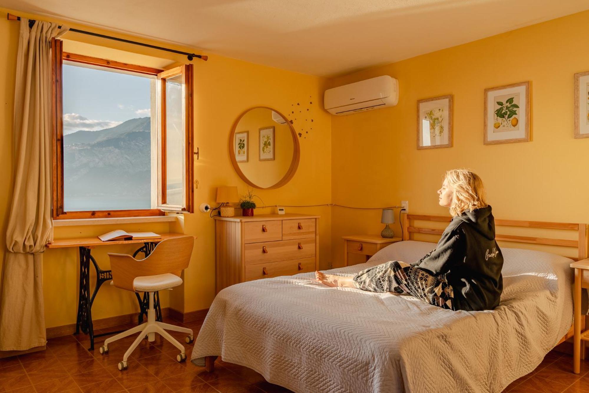 Garda Doma Bed & Breakfast Brenzone sul Garda Exterior photo
