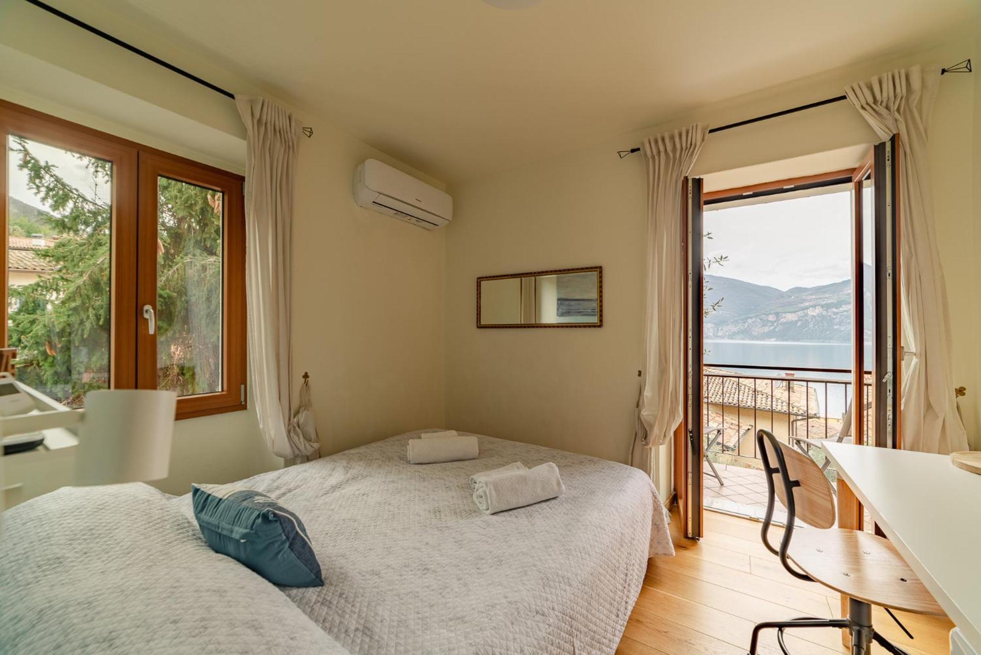 Garda Doma Bed & Breakfast Brenzone sul Garda Exterior photo