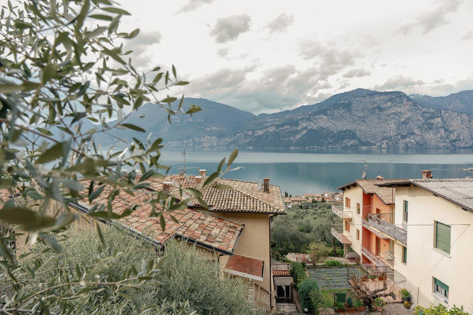 Garda Doma Bed & Breakfast Brenzone sul Garda Exterior photo