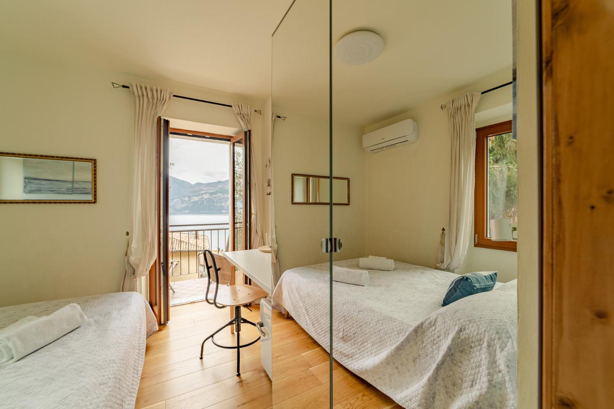 Garda Doma Bed & Breakfast Brenzone sul Garda Exterior photo