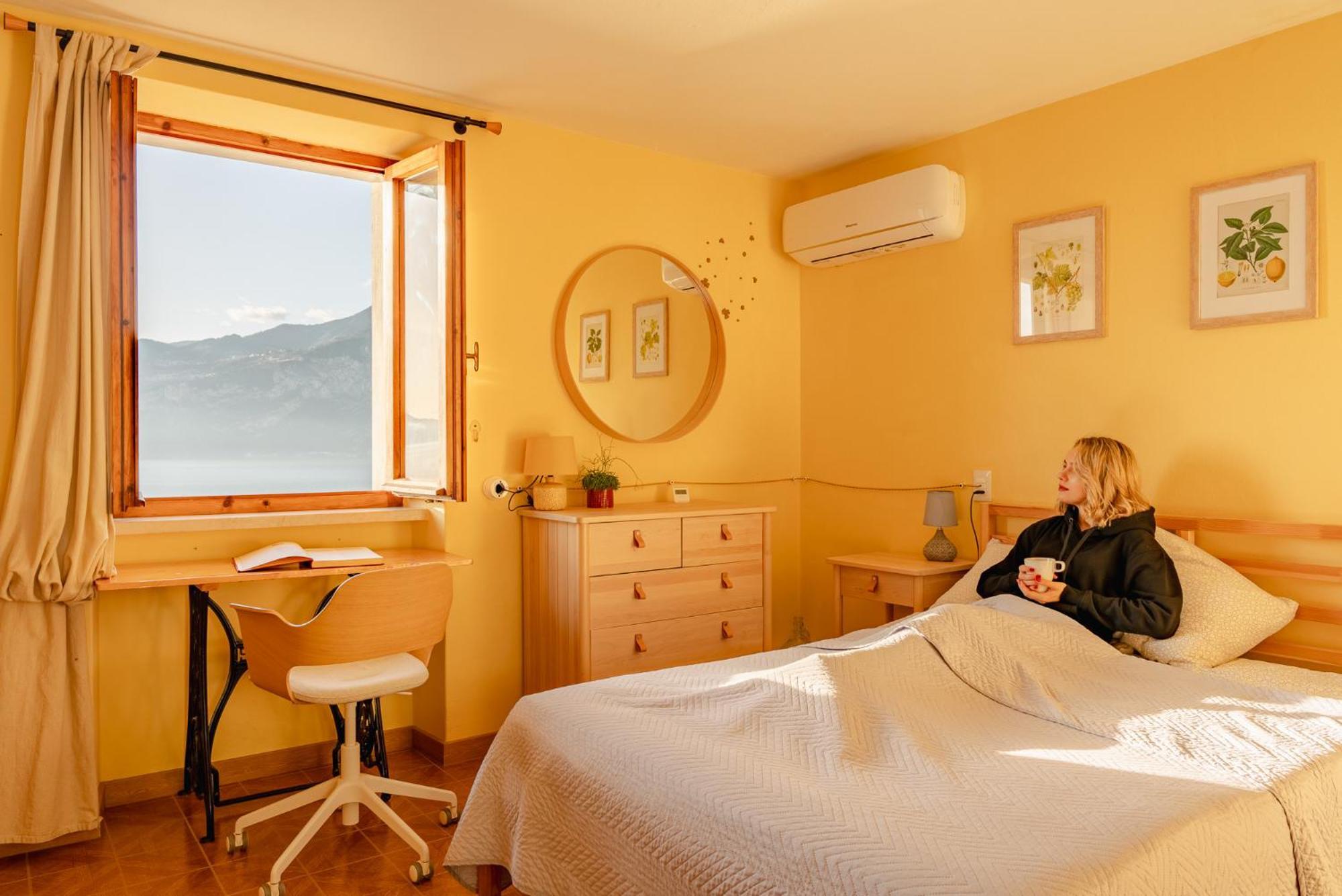 Garda Doma Bed & Breakfast Brenzone sul Garda Exterior photo