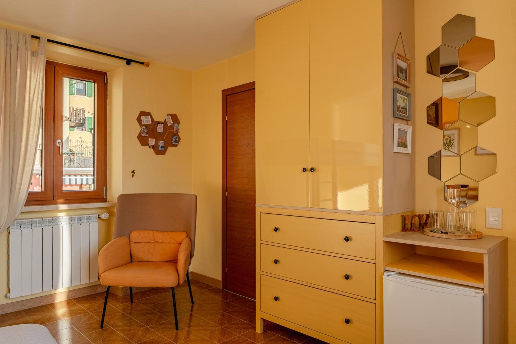 Garda Doma Bed & Breakfast Brenzone sul Garda Exterior photo